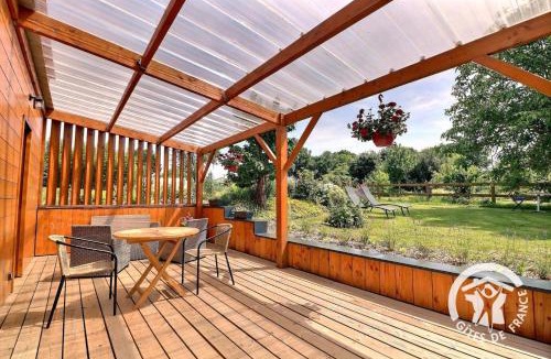 Pleine-Fougeres House | Le chalet de la baie