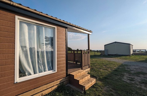 Baubigny Ski Chalet | Le chalet des dunes, cosy accommodation on the isles coast