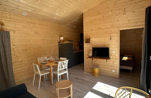 Saint-Molf Ski Chalet | Le chalet des Marais