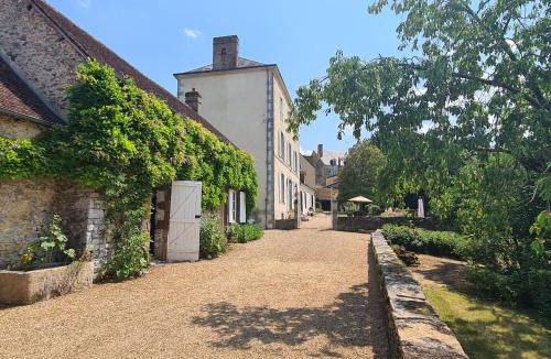 Fresnay-sur-Sarthe Bed & Breakfast | Le Clos de Paris