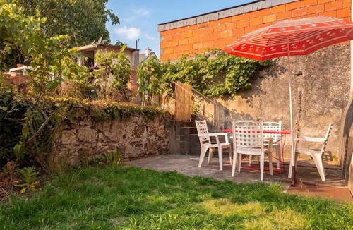 Ingrandes-Le Fresne sur Loire Apartment | Le Clos des Douves - Jardin privatif - Ingrandes