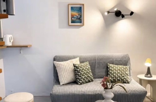 Periers-sur-le-Dan House | Le Clos du Dan, a vacation rental near tourist attractions