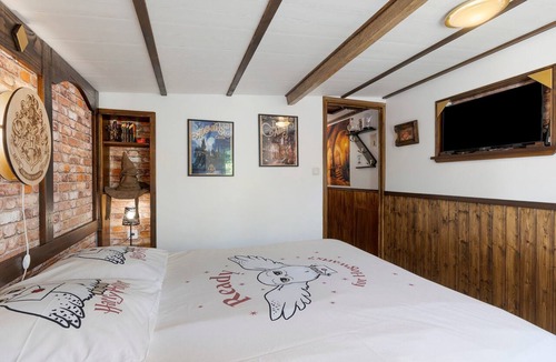 Chateauneuf Bed & Breakfast | Le Cocon du Sorcier B&B in the Marais Breton Vendéen, 25 min from Noirmoutier