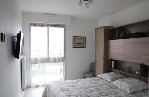 Parame Apartment | Le Courtois