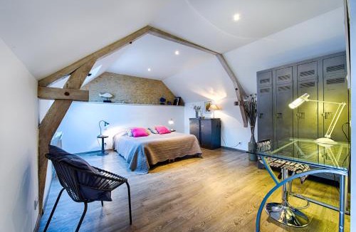 Saint-Wambert-des-Trois-Vallees House | Le Domaine du Douet du Houle - Piscine chauffée - Calme - Confort