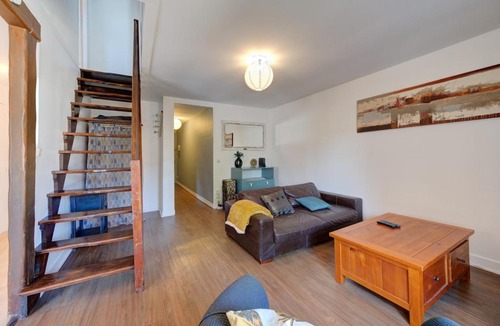 Saint-Avertin Apartment | Le Duplex- À 10 min de Tours - Proche parc Expo