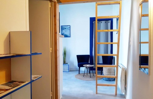 Saint-Brieuc Apartment | LE GALET BLEU - Hypercentre - Studio mezzanine