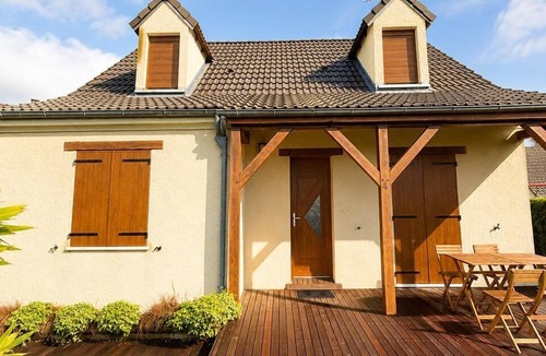 Saint-Jean-de-Beauregard Apartment | Le Jardin de Beauregard - Maison familiale