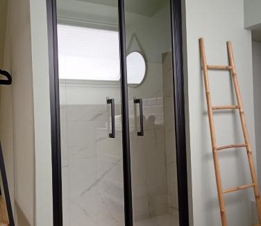 Tredion House | le jardin Médicis avec spa et sauna