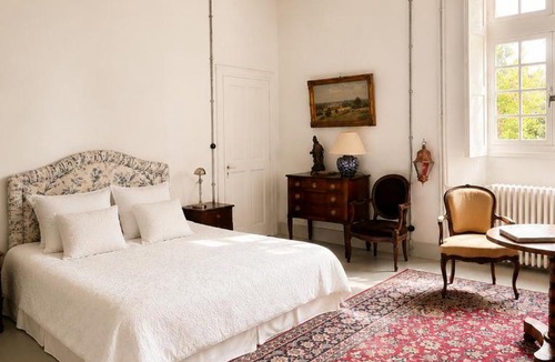 Sully Bed & Breakfast | Le Manoir de Sully - Maison d hôtes et de campagne