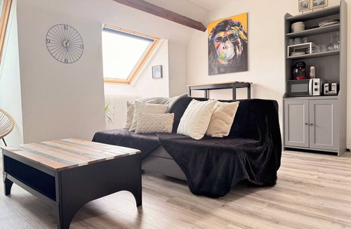 Bayeux Apartment | Le Milo - The 21st Plate Collection