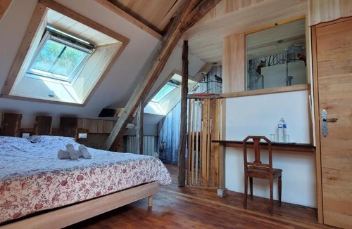 Saint-Etienne-de-Chigny Bed & Breakfast | Le Moulin Hodoux