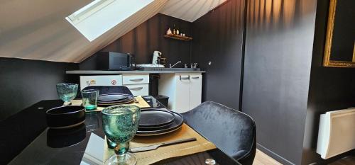 Republique Apartment | Le Paille 3 - Studio chic cosy - HyperCentre - WIFI