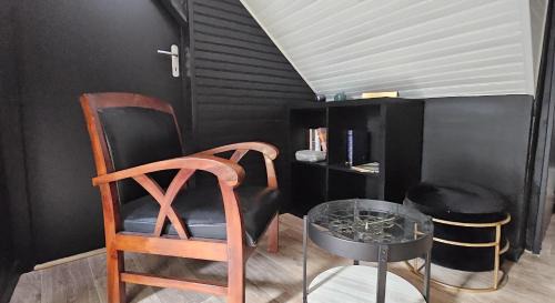 Republique Apartment | Le Paille 3 - Studio chic cosy - HyperCentre - WIFI