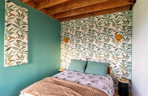 Cuverville House | Le perchoir