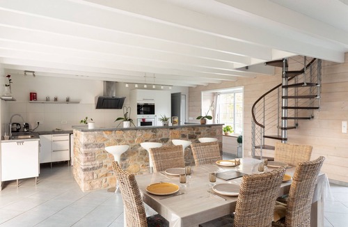Erquy House | Le Petit Chalut - Grand jardin et jacuzzi