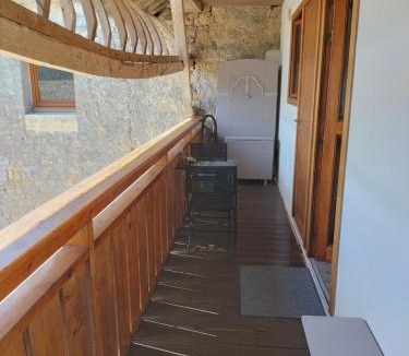 Commes Apartment | Le Petit Clos