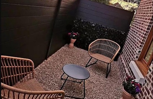 Glos Villa | Le Petit Nid, Suite romantique avec Spa XXL et Cinéma privé