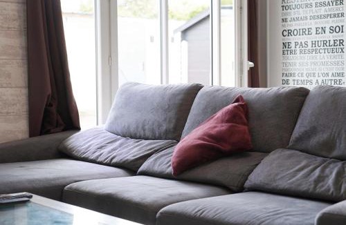 Chartres House | Le Petit Orme
