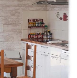 Chartres House | Le Petit Orme
