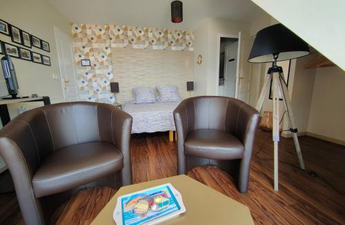 Arromanches-les-Bains Bed & Breakfast | LE RUBAN BLEU FACE A LA MER