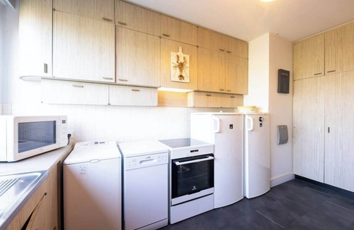 Larmor-Plage Apartment | Le sable au pied de la résidence T2 de qualité