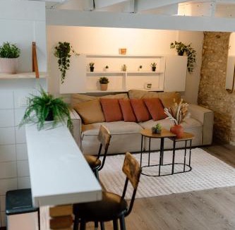 Etampes Apartment | Le Tiny Chalet