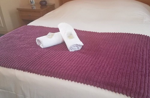 Epaignes Hotel | Le Tosny