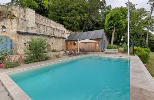 Cravant-les-Coteaux Apartment | Le Trianon Isabelle de Maillé -