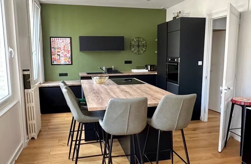 Cherbourg-en-Cotentin Apartment | Le Triplex Grand Appart Vue Théâtre