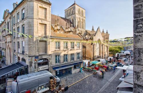 Centre Ancien Apartment | Le Vauquelin - Hypercentre - Wifi