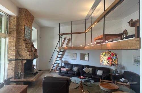 La Celle-sous-Gouzon Villa | Les Amandiers - Villa vue mer et plage privée