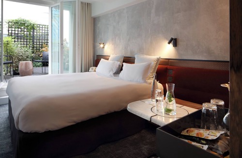 Quartier Sainte-Avoye Hotel | Les Bains Paris