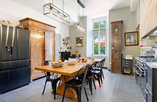 Sevremont Bed & Breakfast | Les Carmes Guest Room: “Lorette” Family Room for 4 with Shared Garden and Wi-Fi
