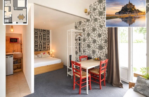 Aucey-la-Plaine Hotel | les colombes de la baie