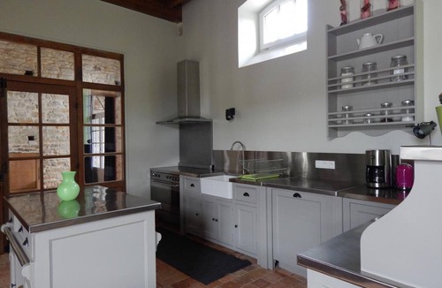 Bricquebosq Cottage | Les Ecuries: Cotentin Cottage with pool, billiards, fireplace, 5 bedrooms
