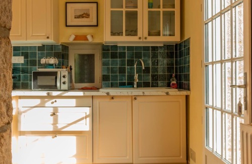 Carnac Cottage | Les Glycines – Charming cottage with views of Carnac megaliths, near beaches