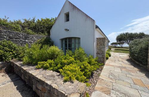 Esquibien House | Les GRILLONS