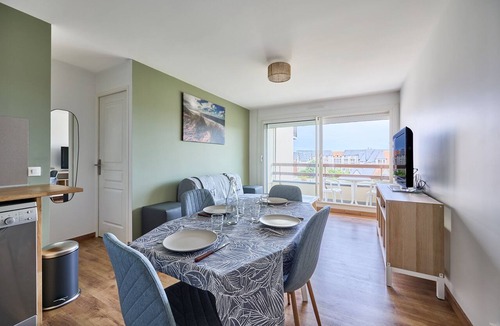 Courseulles-sur-Mer Apartment | Les Hirondelles - 800 m de la plage