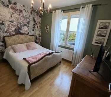 Bazoches-sur-Hoene House | les hortensias