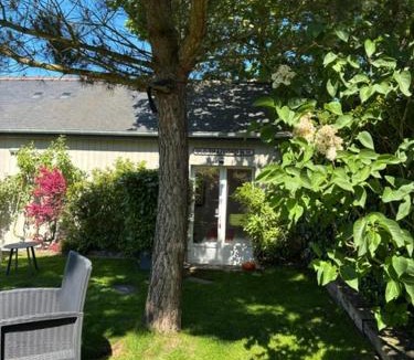 Saint-Lunaire Bed & Breakfast | Les Mûres