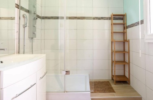 Saint-Remy-des-Landes House | Les mielles by Interhome