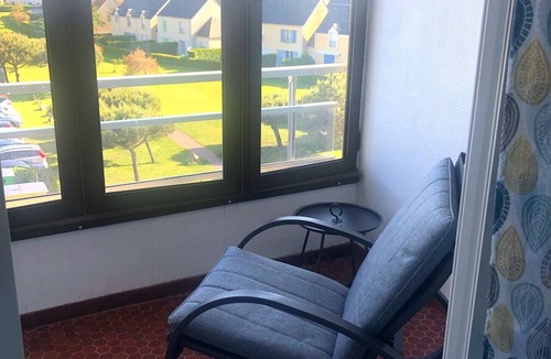Courseulles-sur-Mer Apartment | Les Sardines - vue sur le port