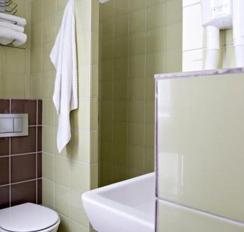 Saint-Vincent-de-Paul Hotel | Libertel Gare Du Nord Suede