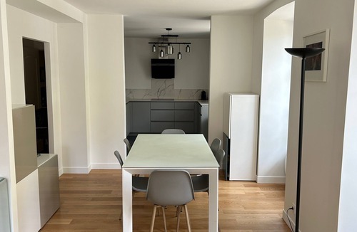 Parchamp–Albert Kahn Apartment | Like a House. Pleasant Duplex With Air-conditioned Bedrooms, Fully Equipped!