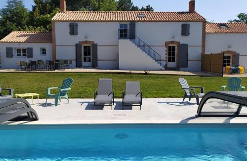 Soullans House | Location Studio avec Piscine Chauffée en Vendée - FR-1-426-595