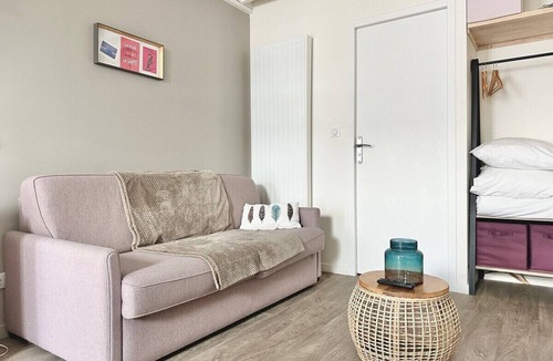 Miroir - Batignolles Apartment | Loft 4 premium - Near Station