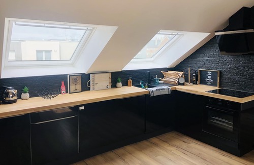 Centre Ville Apartment | LOFT LA FABRIQUE/HYPERCENTRE - 6 pers FREE PARK