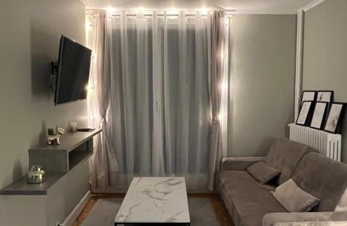 Chantiers Apartment | Logement spacieux près du Château de Versailles et Parking