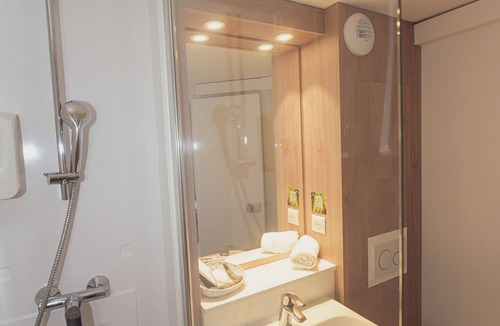 Roseraie - Orgemont Hotel | Logis Angers Sud